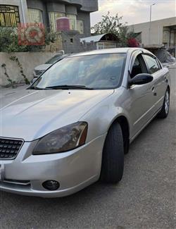 نيسان ألتيما